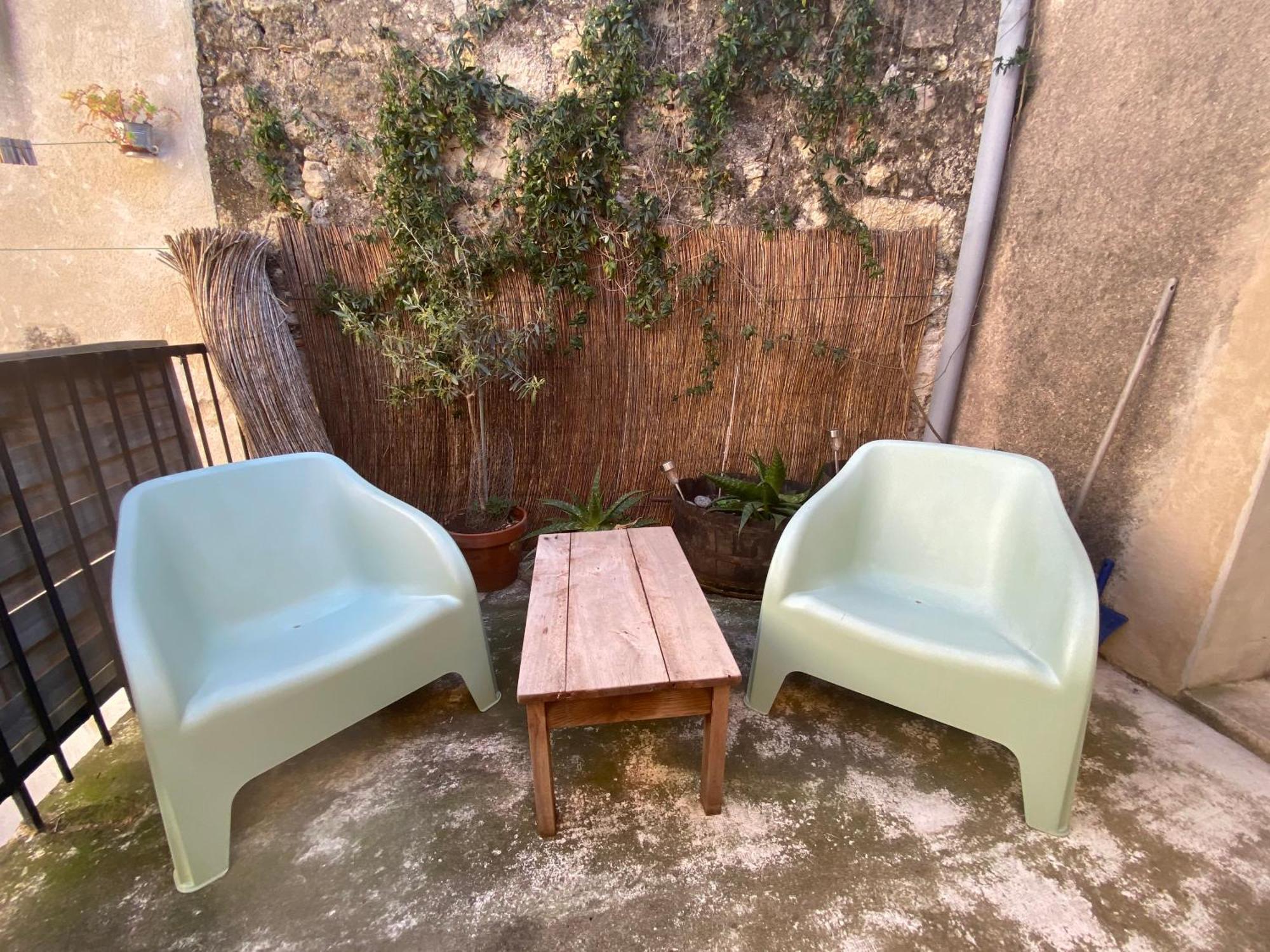 La Porte Bleue Capestang Exterior photo